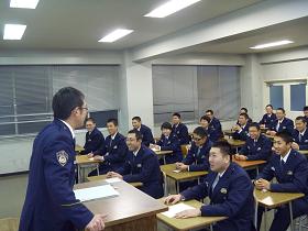 警察学校の1日